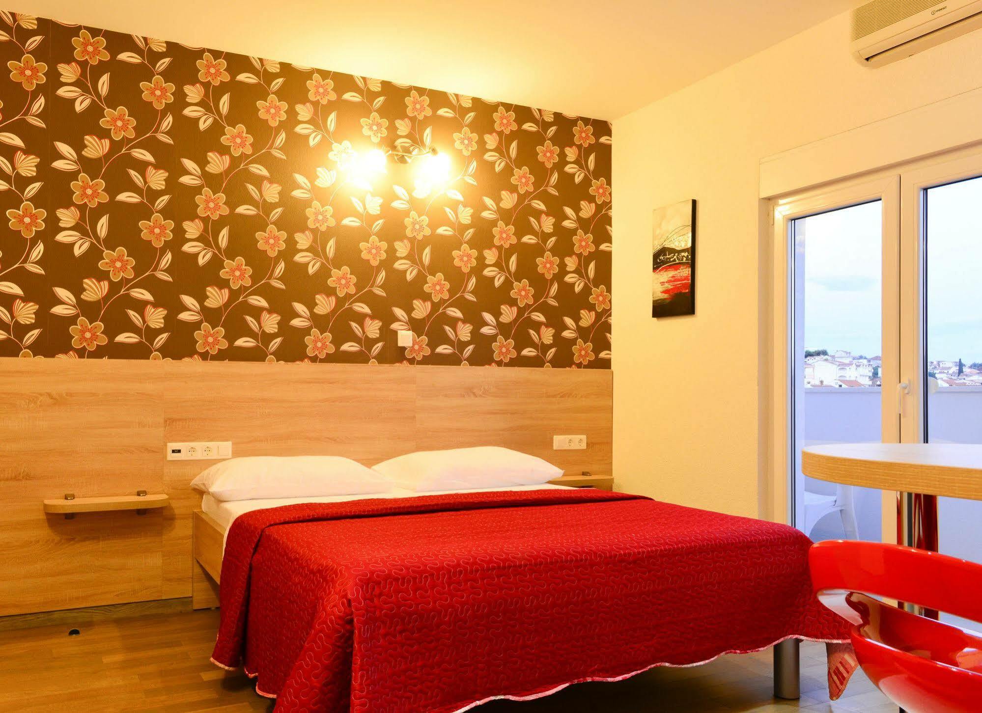Luxury Apartments Villa Tea Trogir Exterior foto